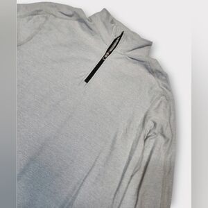 Medium - Men's Lululemon 1/4 Zip Long sleeve shirt